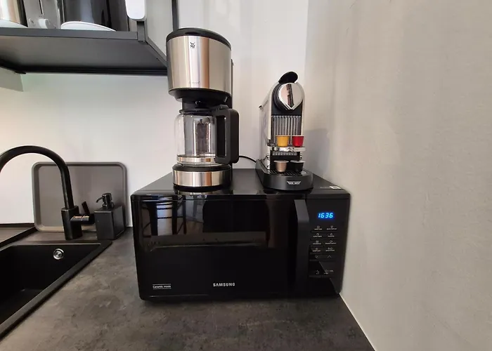 Bumblebee Apartament